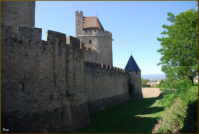 🇫🇷 🇪🇺 Foso del castillo (Carcasona, Francia, 1-8-2011)