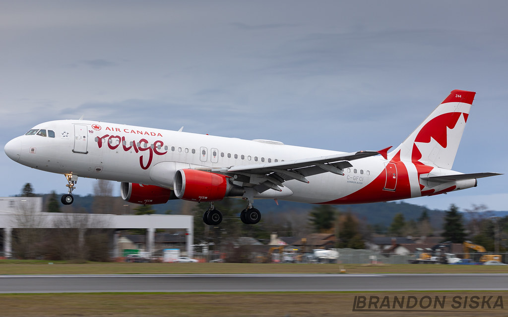 C-GFCI Air Canada Rouge Airbus A320-214@YYJ 22Dec23