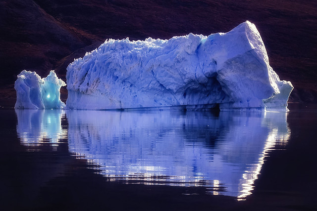 Greenland's  icebergs
