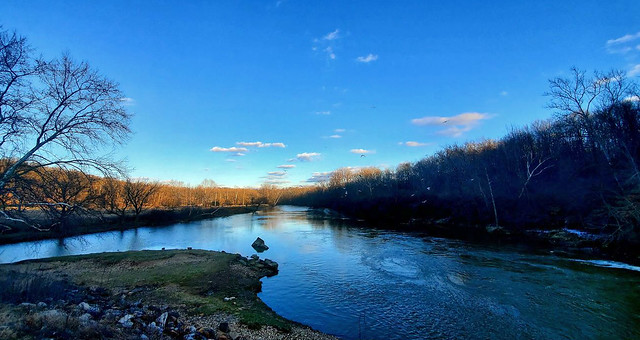 Licking River (downstream of Dillon Dam, Ohio, USA)