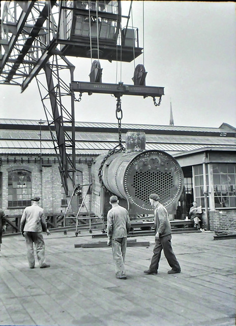 LT loco No. L50 boiler/firebox being craned - Jun 1955