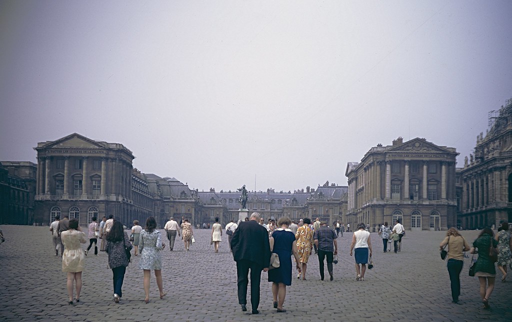 Versailles: