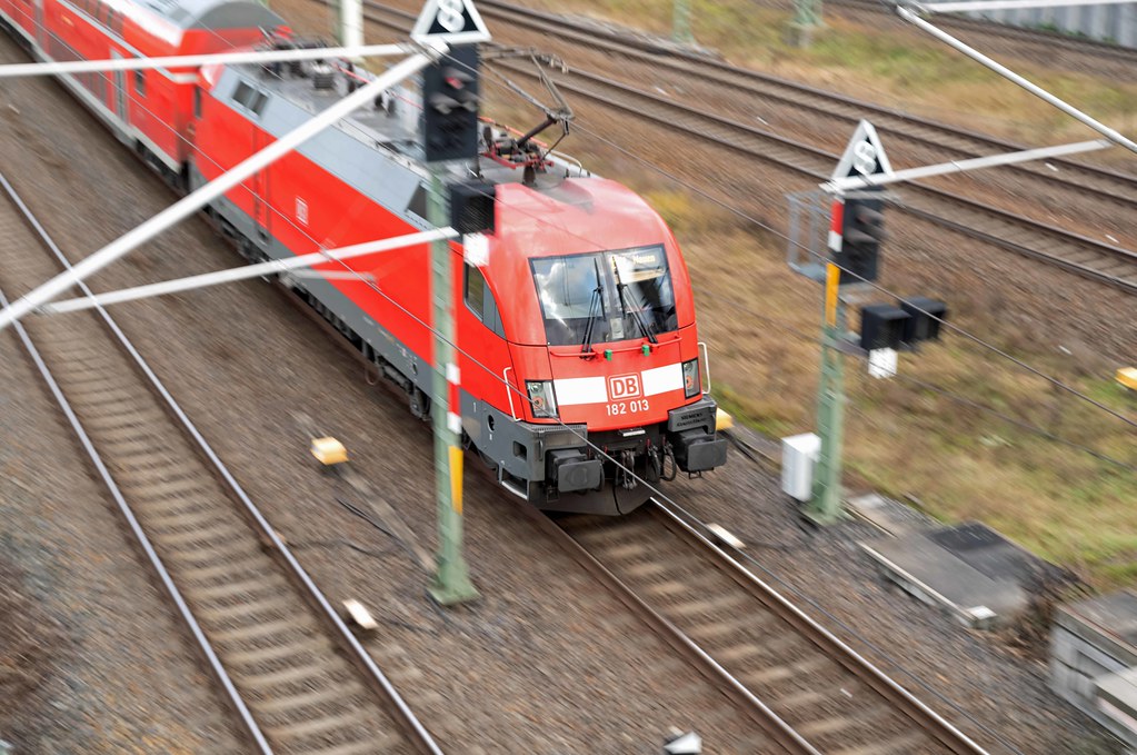 Berlin Südkreuz DB Lok 182013 22.12.2023