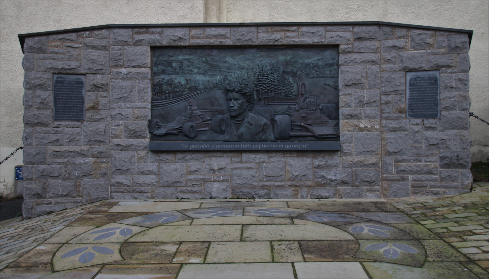 Tom Maldwyn Pryce Memorial By Neil Dalrymple's, Ruthin, Denbighshire, Wales.