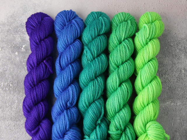 DK Merino Minis cool neons set – 5 x 20g miniskeins hand-dyed yarn