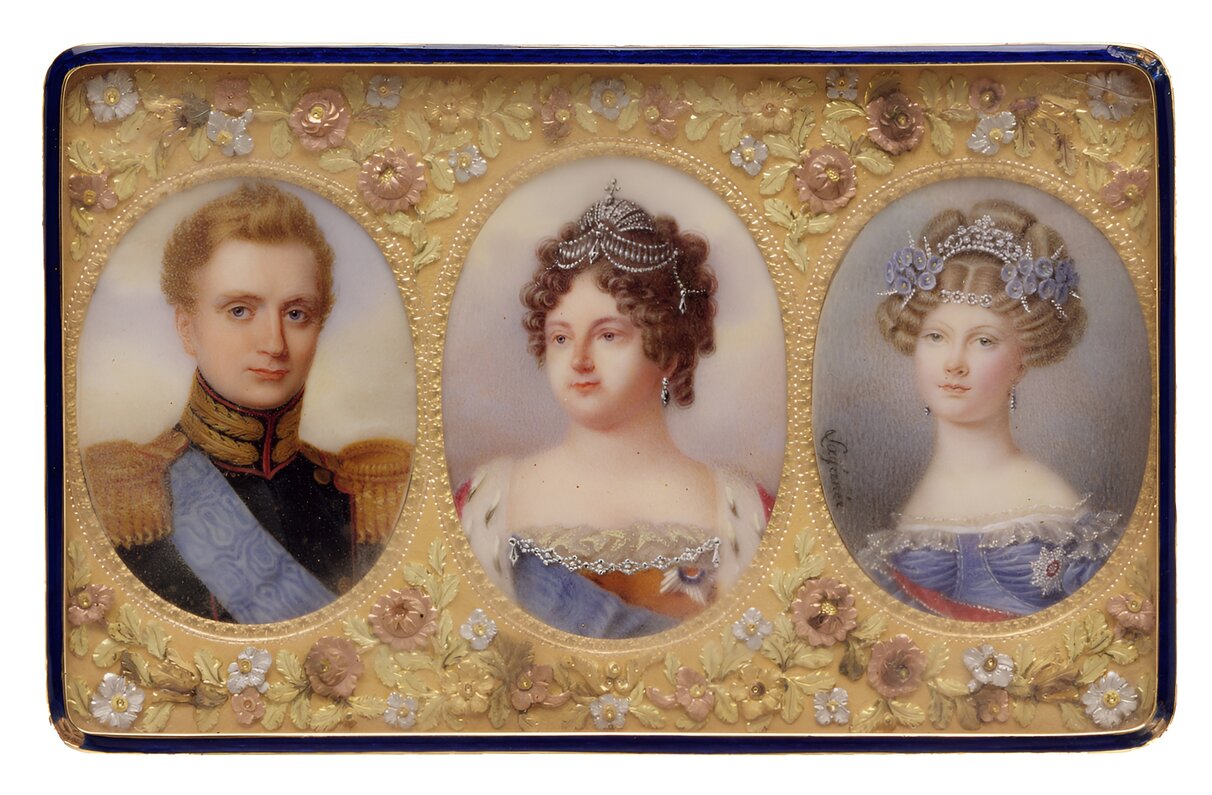 Snuffbox with portraits of Empress Maria Feodorovna, her Son Grand Duke Michael Pavlovich, and her daughter-in-law Elena Pavlovna, c. 1823