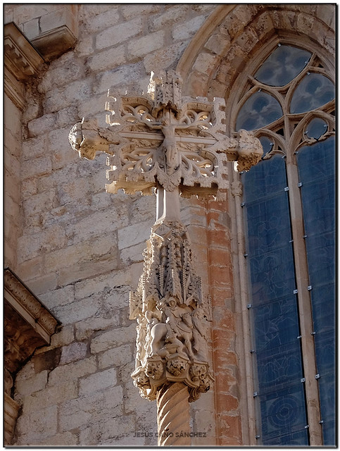 Creu de terme de Santa Maria, Montblanc (la Conca de Barberà, Catalunya)