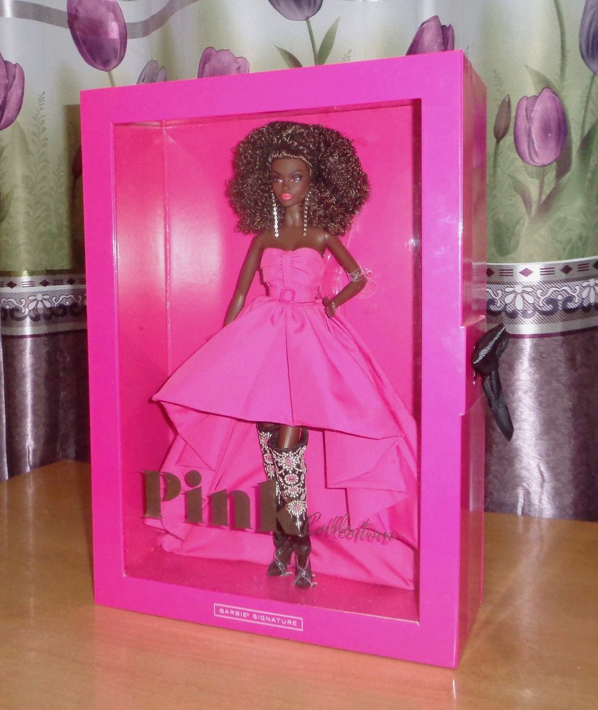 2022 Pink Collection #4 Barbie (2)