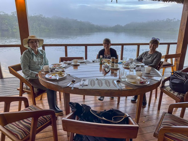 Early Breakfast @  La Balsa, Sacha Lodge, Amazonian Ecuador-3788