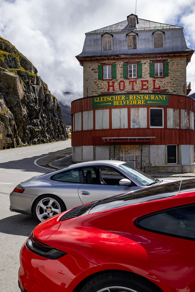 996 and 992 at the Hotel Belvedere on the Furka