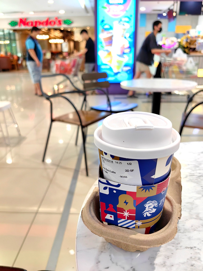 熱"零拿鐵"配杏仁奶 Hot Zero Latte w/Almond Milk rm$11.80 @ ZUS Coffee in USJ21 Main Place Mall
