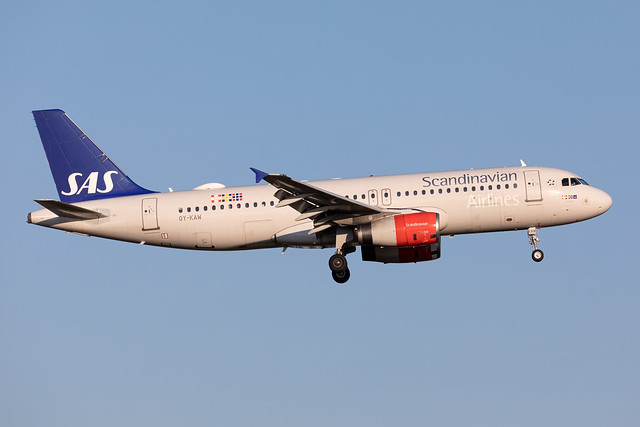 OY-KAW Scandinavian Airlines (SAS) Airbus A320-232