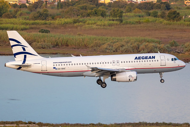 Aegean - Airbus A320-232 SX-DVS @ Corfu