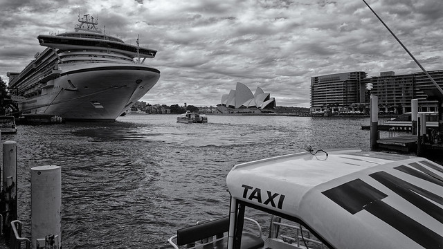 water taxi and cruise liner