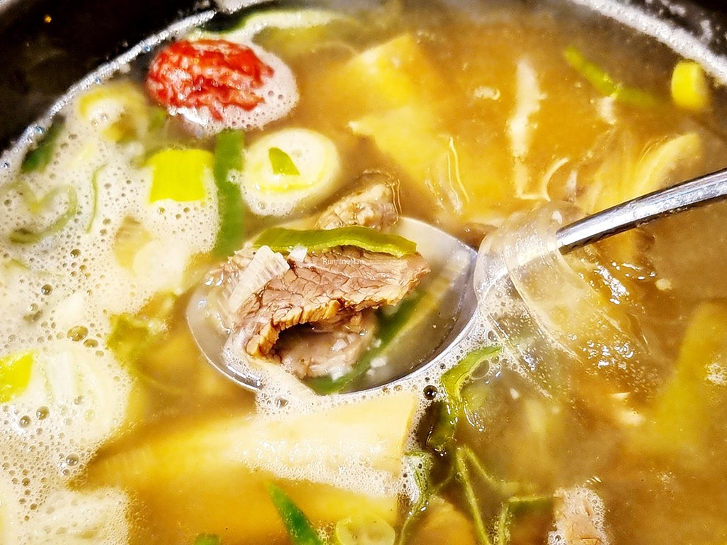 Seolleongtang / Beef Bone Soup