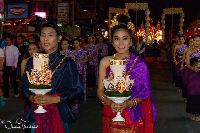 Loy Krathong parade - Chiang Mai - Northem Thailand