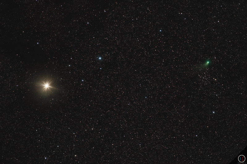 Comet C2022C3ZTF with Mars.