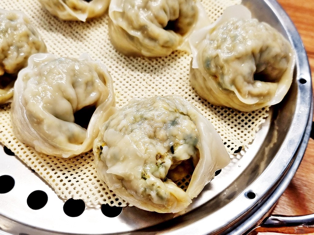 Jjin Mandu / Steamed Pork Dumplings