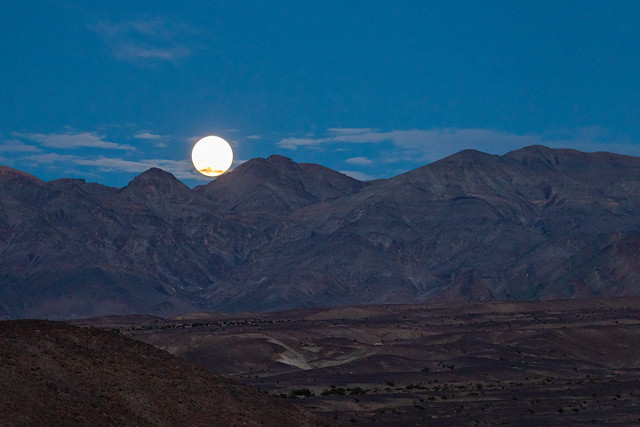Death Valley moonrise