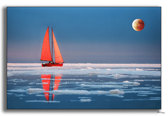 sAIling to the moon