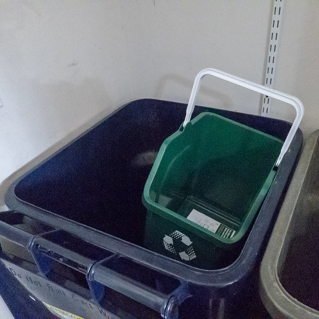 Is this how you recycle a recycling bin?