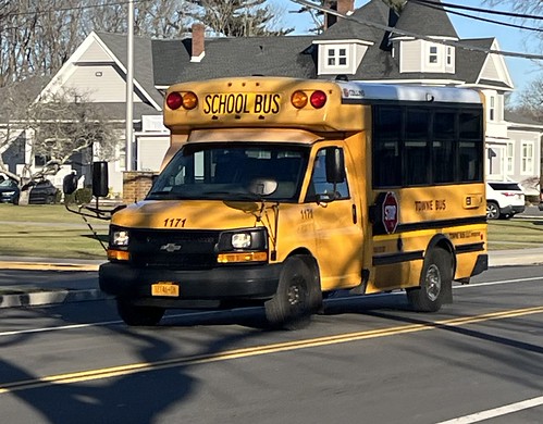 Towne Bus 1171 | Former East End Bus Lines | Montauk Bus Photography ...