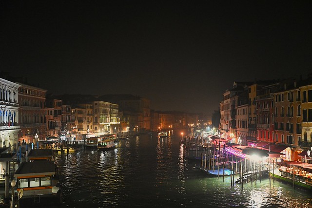 Venezia - Canal Grande  da Rialto