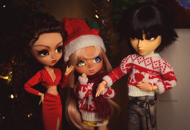 A Christmas Family Fight | Pullips Nahh Ato Customs & Taeyang Raiki Custom