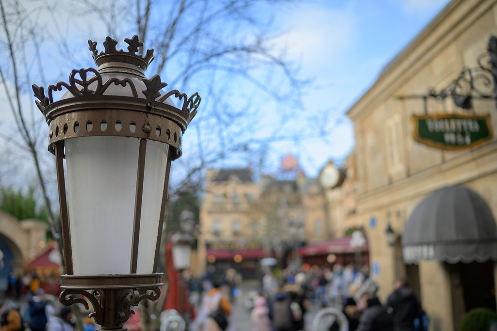 Disneyland Paris - Ratatouille Street Lamp