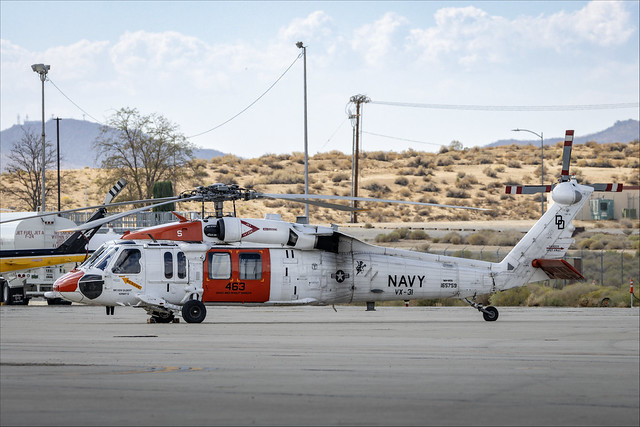 Sikorsky MH-60S Seahawk - 01