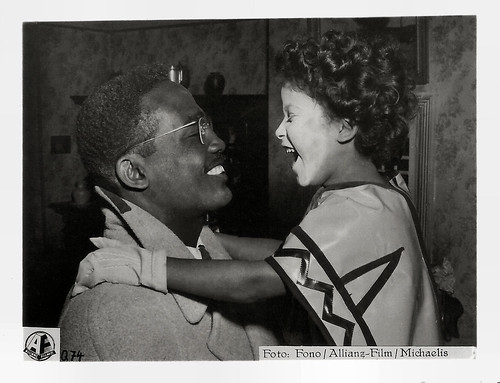 Elfie Fiegert and Al Hoosman in Toxi (1952)