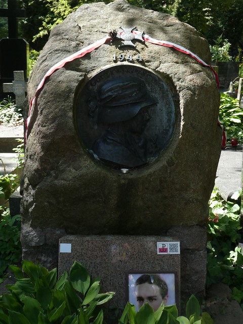 The grave of Polish resistance fighter Antoni Szczęsny Godlewski