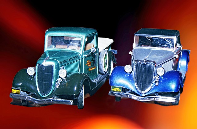 Solido_Ford V8 Pick Up, 'Aye and Thrifty too' 1936 & Ford V8 Roadster 1934_026