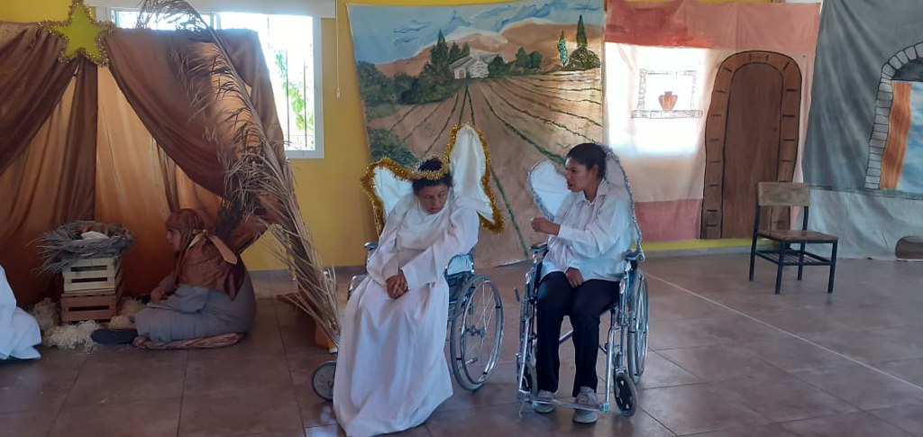 Argentina - Pesebre viviente en la escuela Divino Niño del Hogar