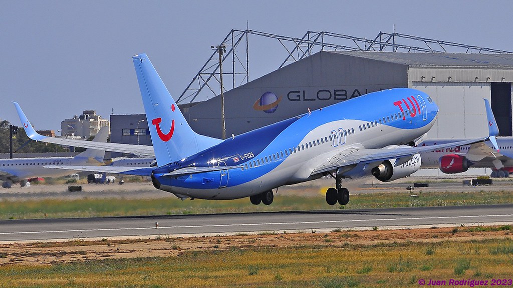 G-FDZS - TUI Airways - Boeing 737-8K5(WL) - PMI/LEPA