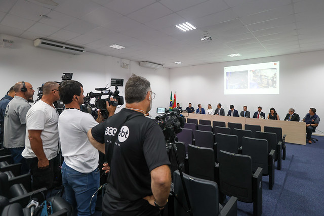Coletiva de Imprensa na Secretaria de Segurança Pública do Estado sobre o caso que vitimou quatro jovens em Balneário Camboriú