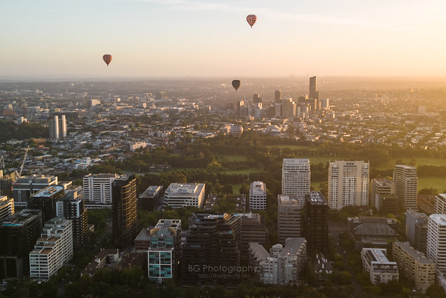 Hot Air Balloon Flight Over Melbourne City.