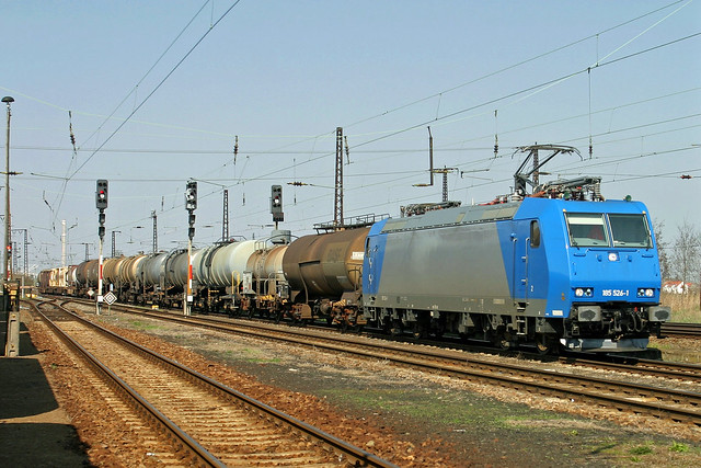 Hoyer Rail Serv E-loc 185 526 + Güterzug/goederentrein/freight train  - Großkorbetha