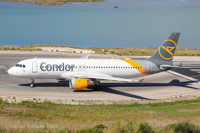 CONDOR A320 D-AICF