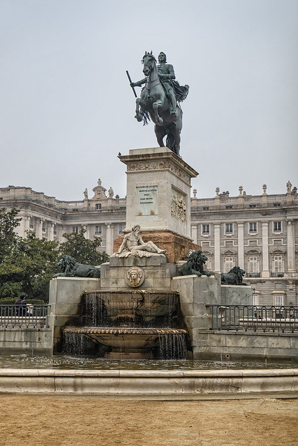 Monumento a Felipe IV (2)