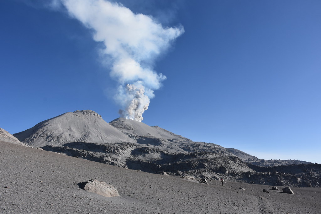 En marche vers le volcan Sabancaya au Pérou DSC_3066