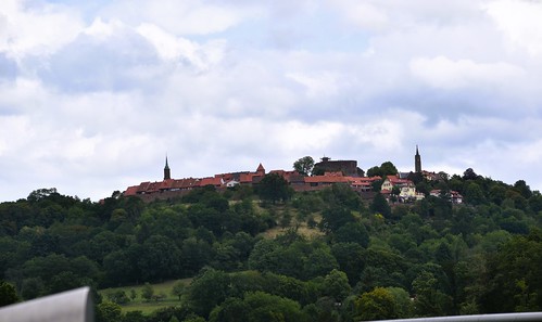 Partial view of the mountaintop Dilsberg castle ruins and surrounding village, Neckargemünd, Baden-Württemberg, Deutschland 