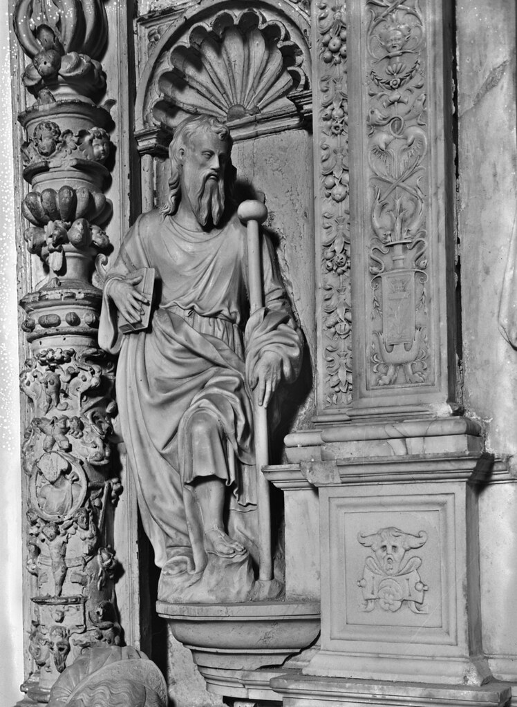 Sepulcro de Fray Francisco Ruiz en el convento de San Juan de la Penitencia. Fotografía de Georg Weise hacia 1925 © Bildarchiv Foto Marburg