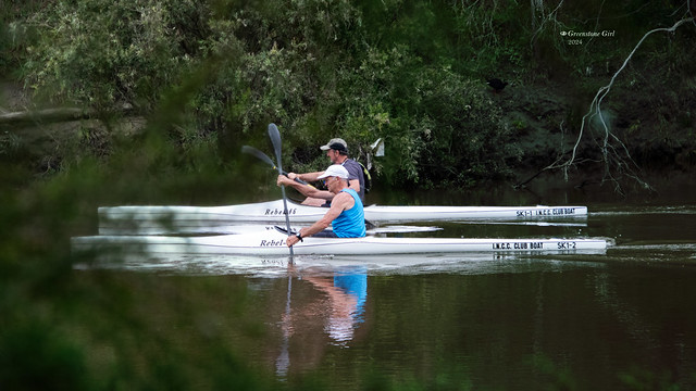 Rebel Rowers:  on the Yarra River