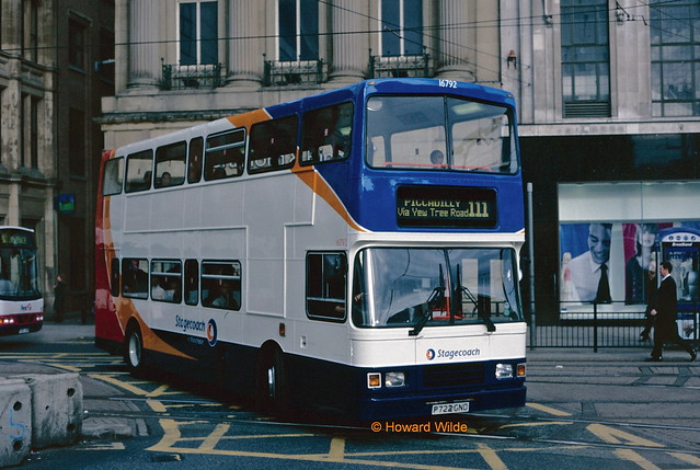 Stagecoach Manchester 16792 (P722 GND)