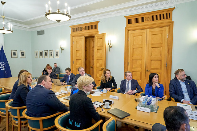 Ministru prezidente Evika Siliņa vada Ministru kabineta Stratēģiskās vadības komitejas sēdi.