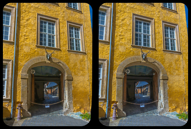 Blankenburg castle 3-D / CrossView / Stereoscopy