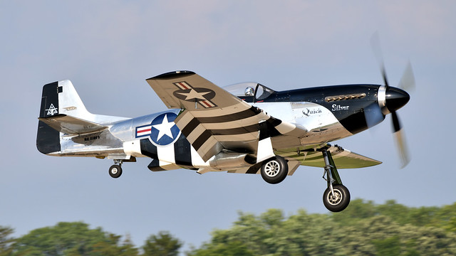 North American P-51D Mustang N51HY NL51HY 124-48192 45-11439 45-11430 USAF Quick silver