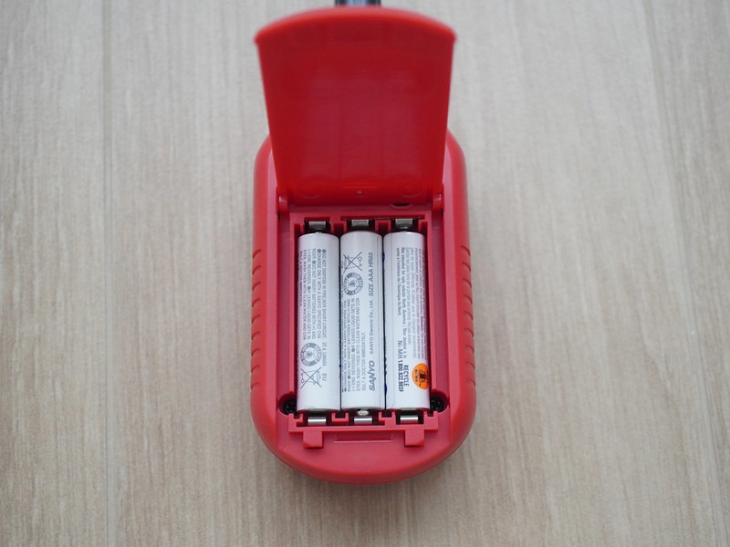 UNI-T Mini Temperature Humidity Meter (UT333BT) - 3x AAA Batteries