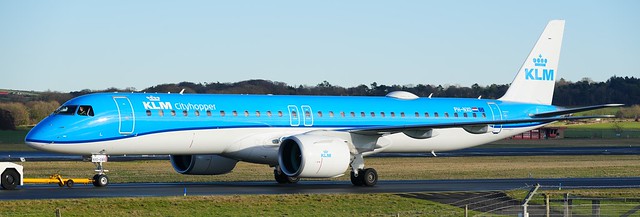 PH-NXO E195 KLM